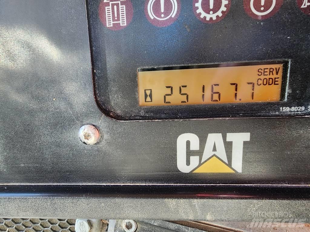 CAT D7R SERIE 2 Paletli dozerler
