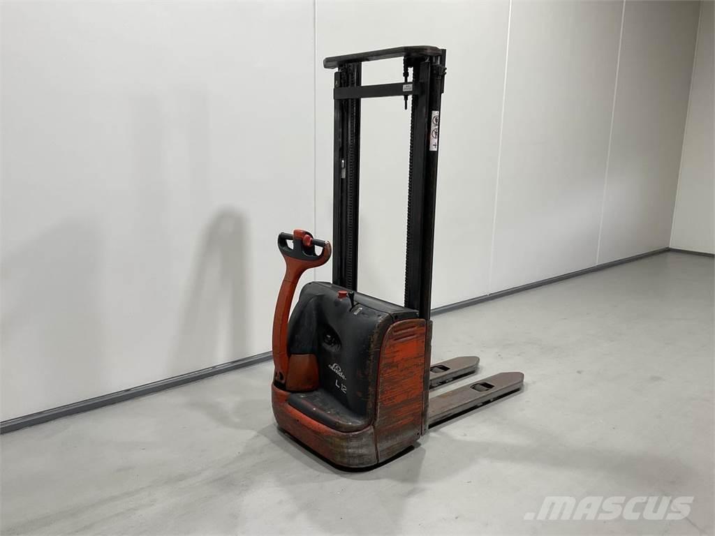 Linde L12 Akülü depo ekipmanları