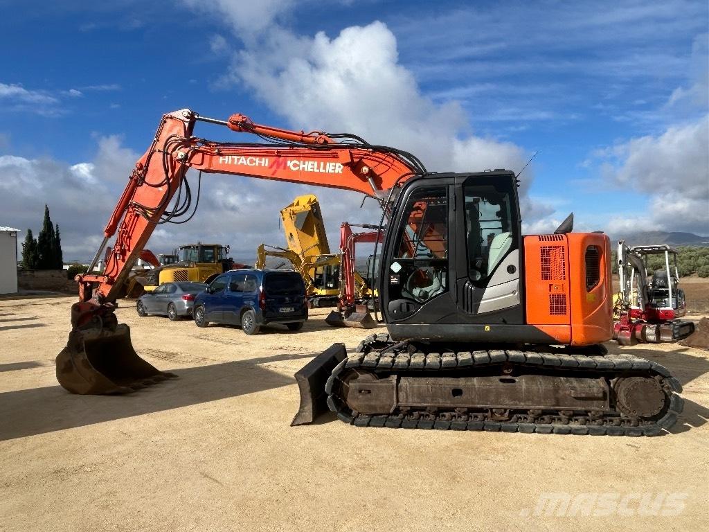 Hitachi ZX 135 Paletli ekskavatörler