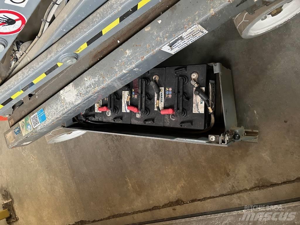 SkyJack SJ 3219 Makasli platformlar