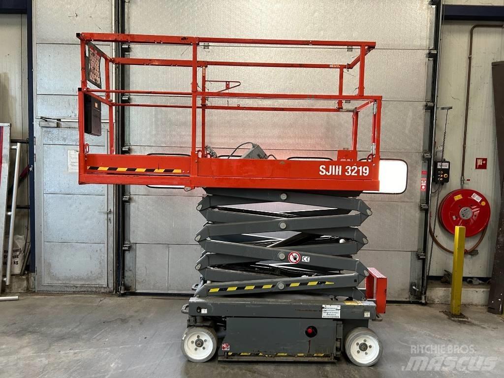 SkyJack SJ 3219 Makasli platformlar