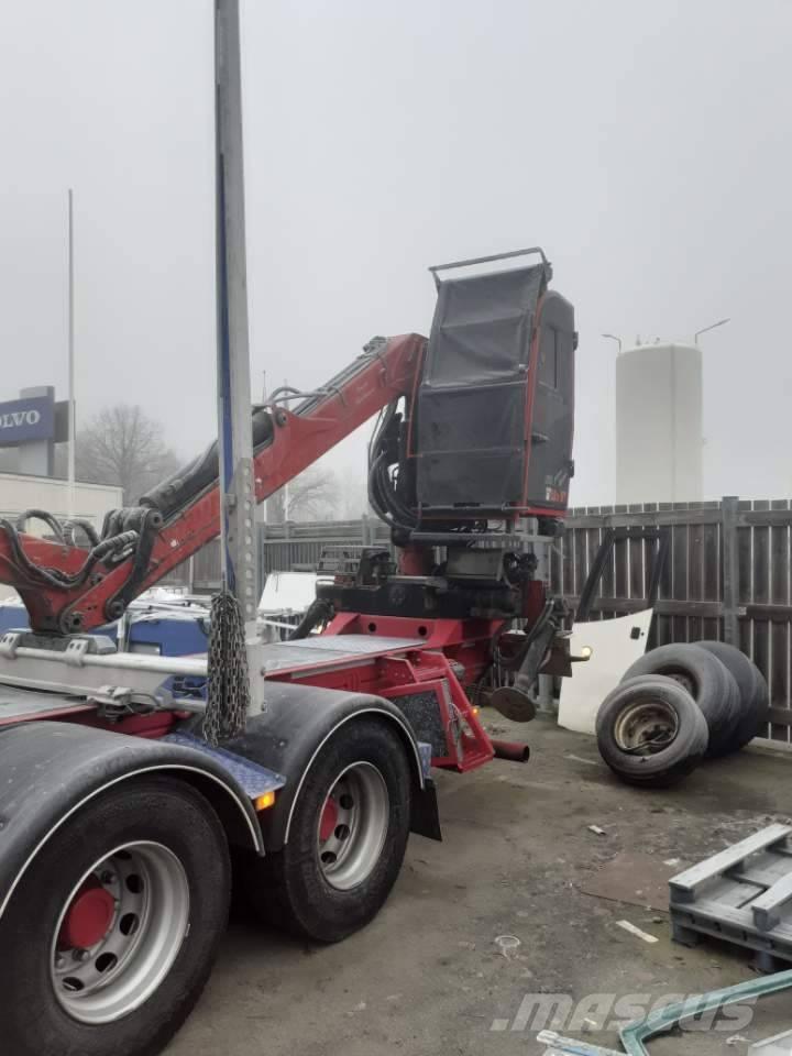 Loglift 96S-79 Tomruk vinçleri