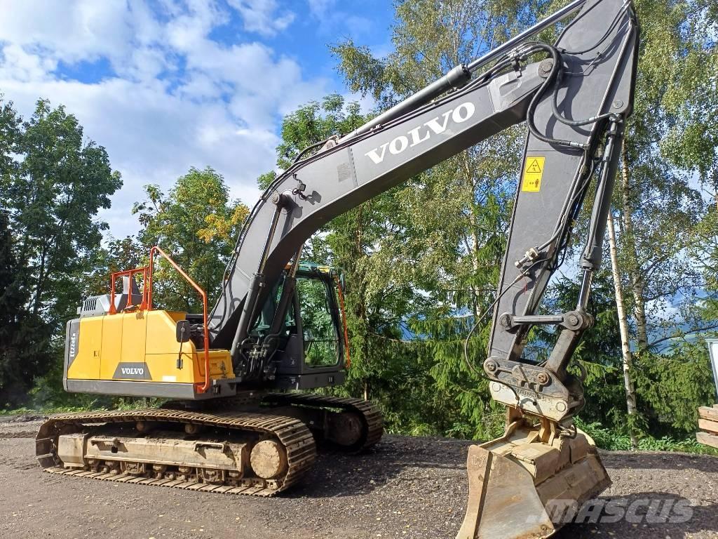 Volvo EC 220 E Paletli ekskavatörler