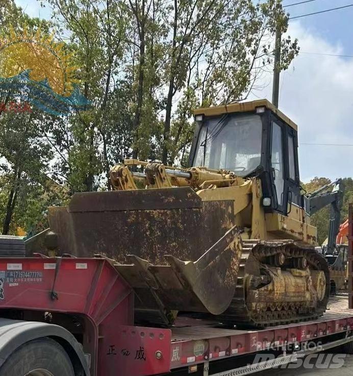 CAT 973 D Paletli yükleyiciler
