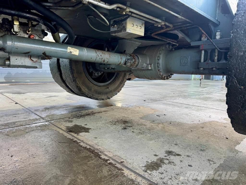 Liebherr A 924 C Atık taşıma araçları