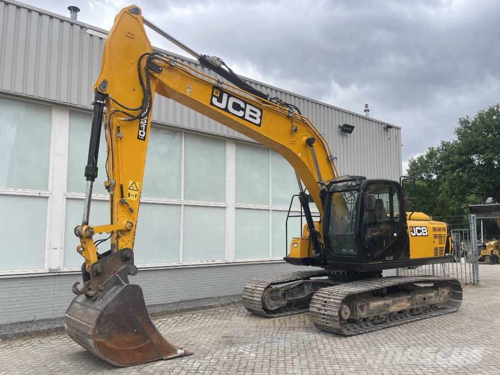 JCB JS 210 LC    2017 Paletli ekskavatörler