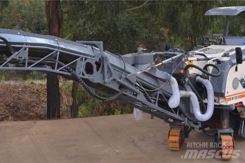Wirtgen W150 Diger kamyonlar