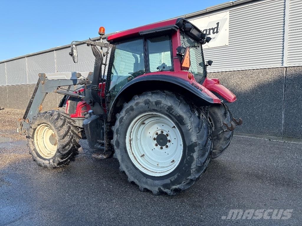 Valtra N 143 Traktörler