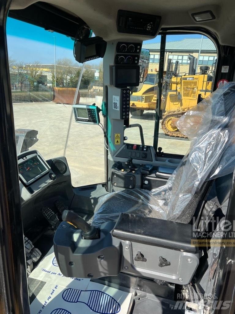 CAT 966 M Tekerlekli yükleyiciler