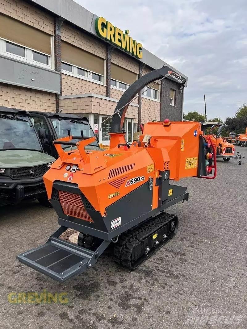 Jensen A530 Raupe Kendi yürür silaj makinalari