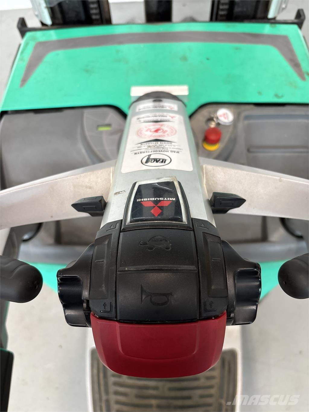 Mitsubishi SBV16N Akülü depo ekipmanları