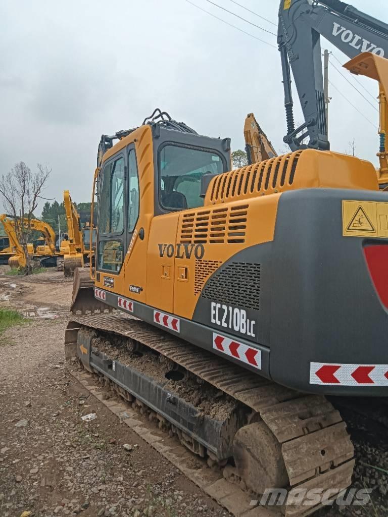 Volvo EC 210 Paletli ekskavatörler