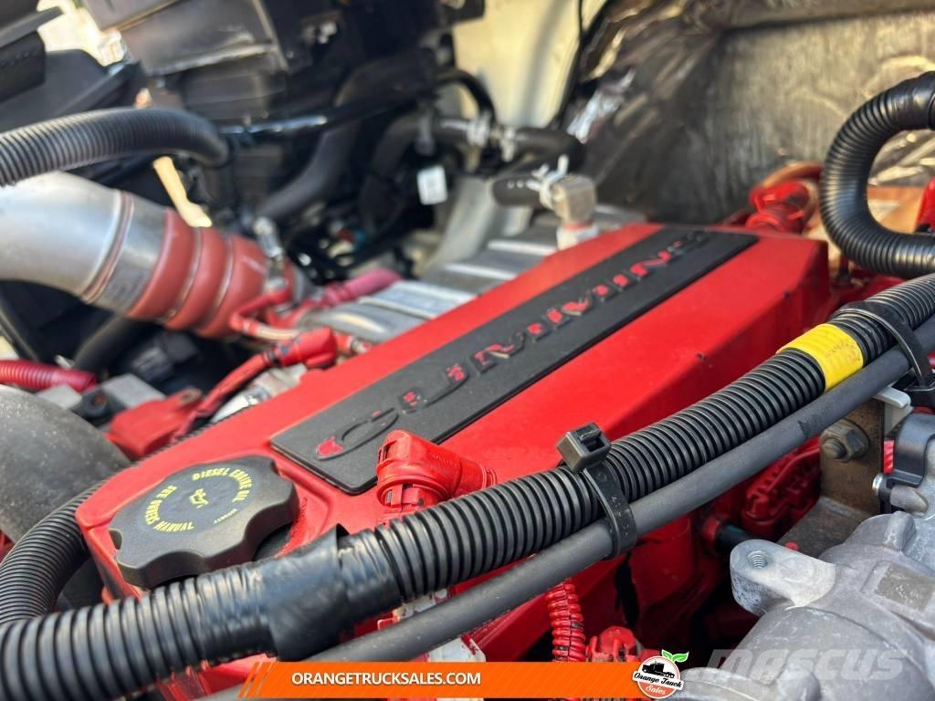 International MV607 Kapali kasa kamyonlar