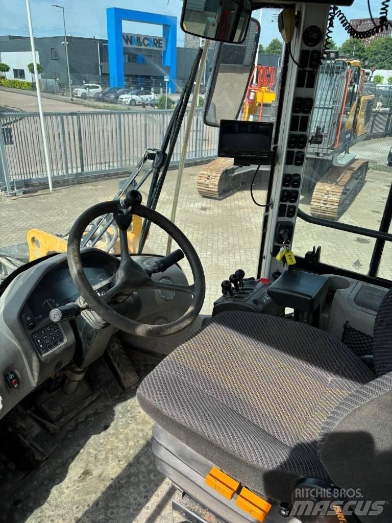 Volvo L 110 F Tekerlekli yükleyiciler