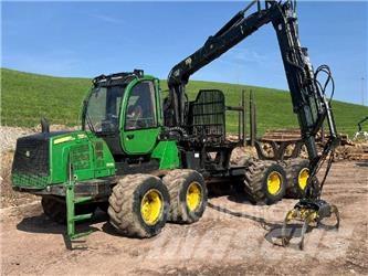 John Deere 1110 E Tomruk yükleyici traktörler