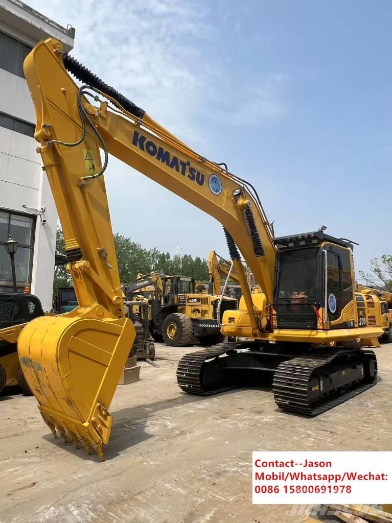 Komatsu PC 200 8N Paletli ekskavatörler