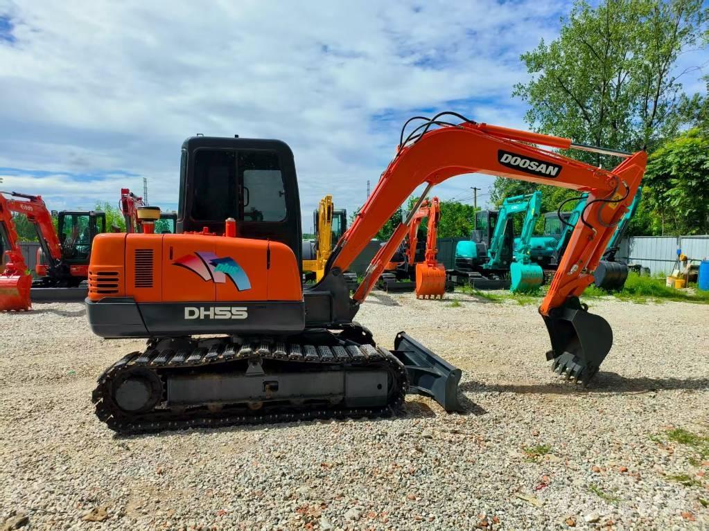 Doosan DH 55 Mini ekskavatörler, 7 tona dek