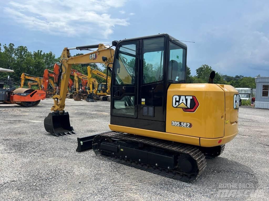 CAT 305.5 E2 Mini ekskavatörler, 7 tona dek