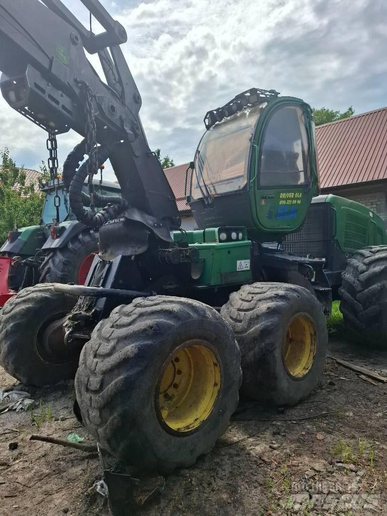 John Deere 1170 E Biçerdöverler