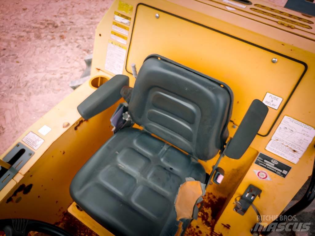 Sakai SV 540 T Tek tamburlu silindirler