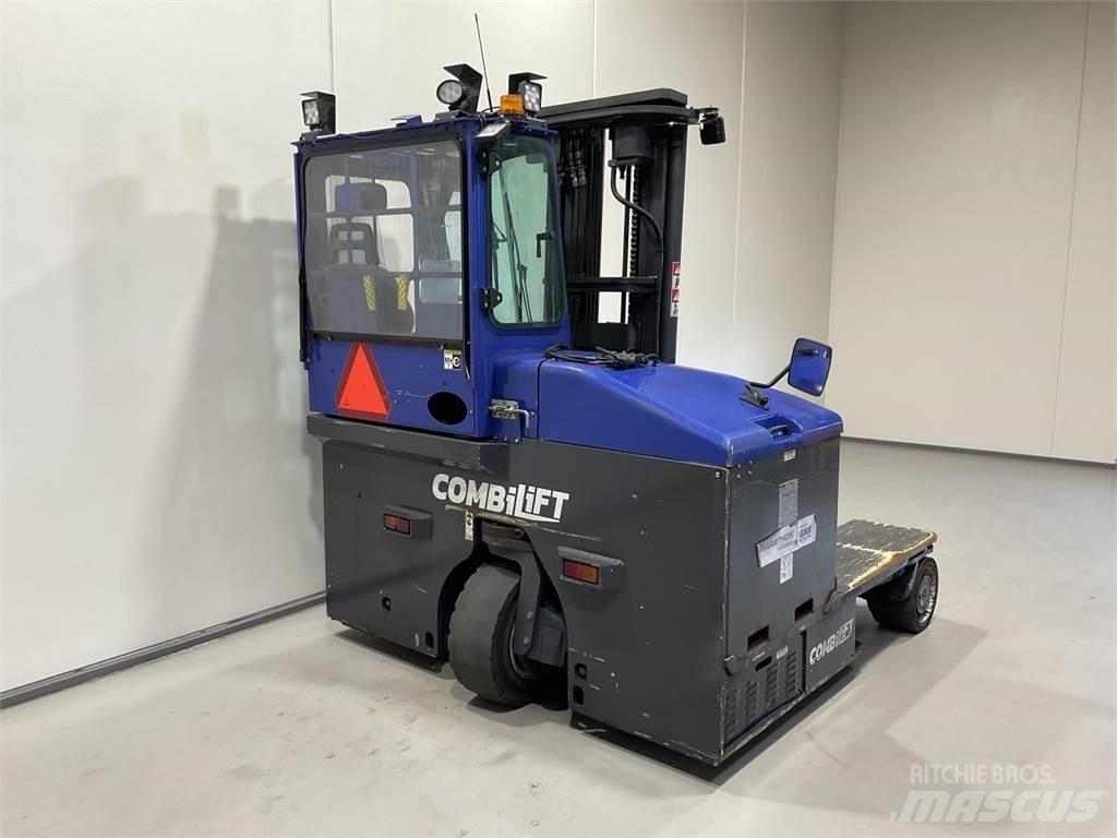 Combilift C4000ET 4 yönlü reach truck