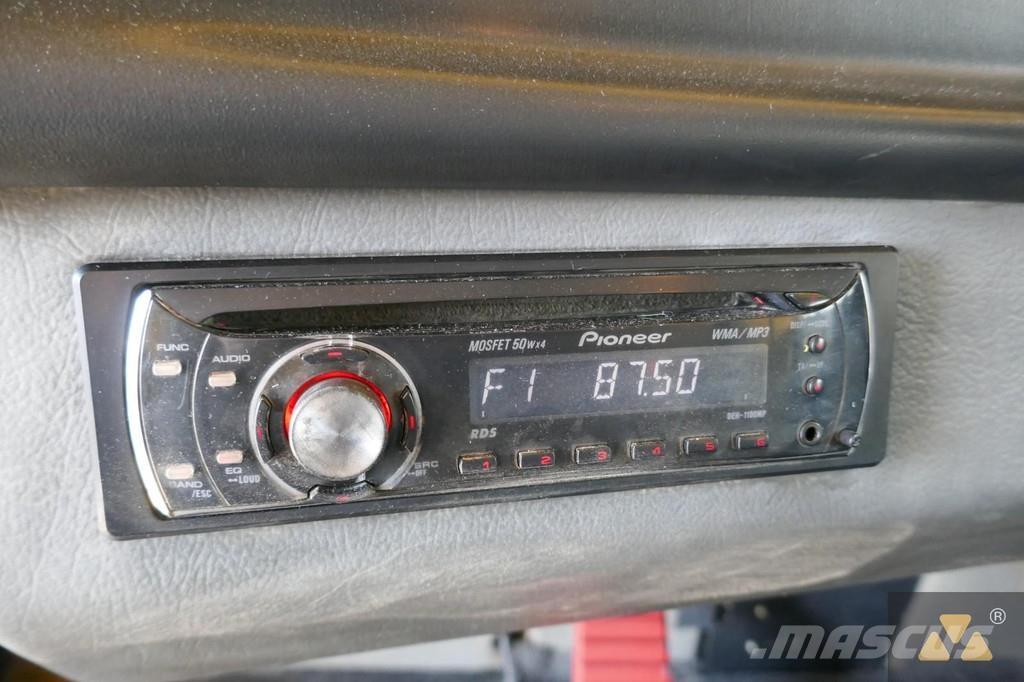 CAT 772 Yol disi kaya kamyonu