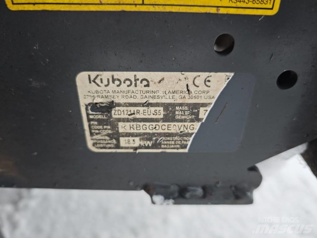 Kubota ZD 1211 Mobil çim biçme makineleri
