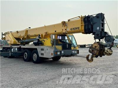 Grove TMS800E Paletli vinçler