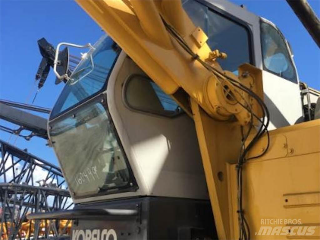 Kobelco CK1600 Paletli vinçler