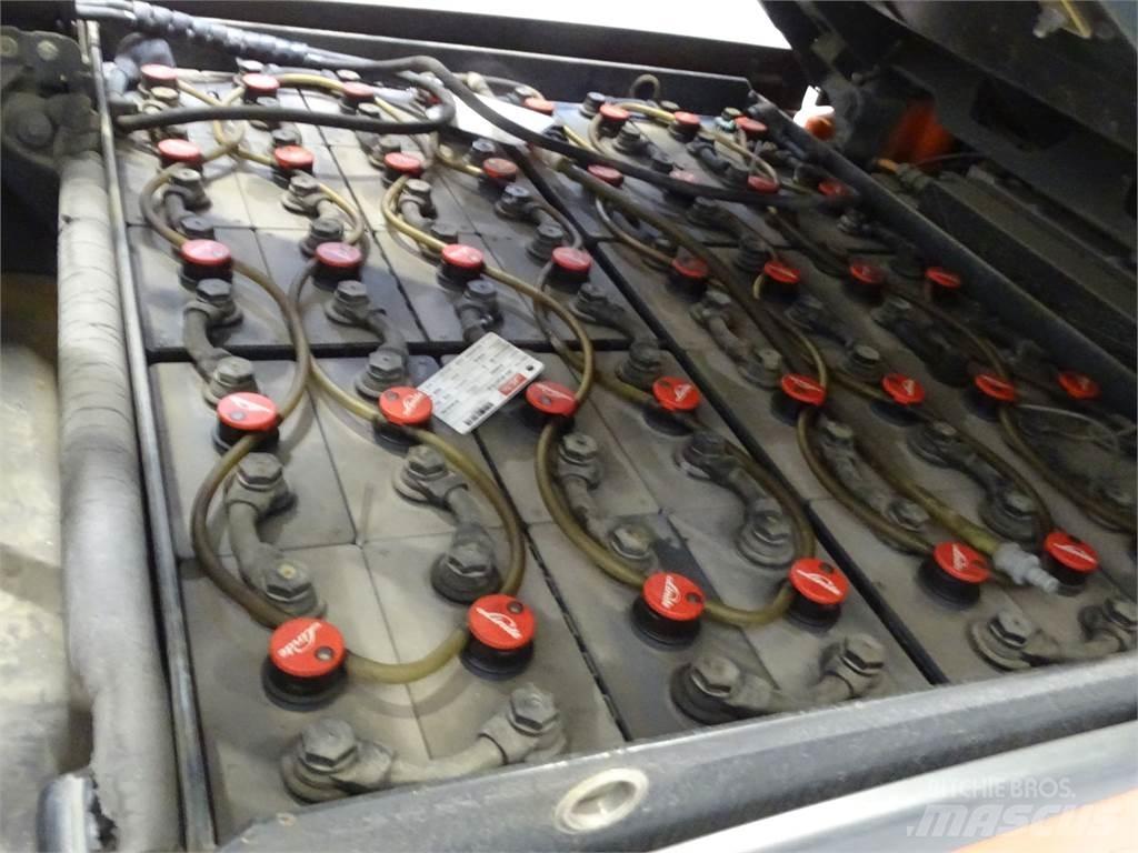 Linde E30HL Elektrikli forkliftler