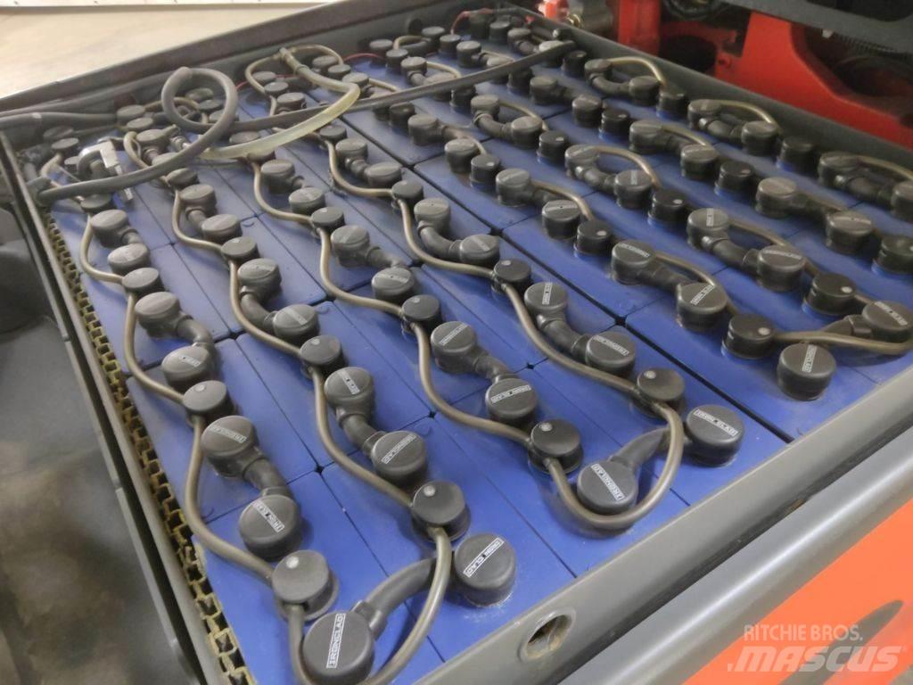 Linde E30L Elektrikli forkliftler