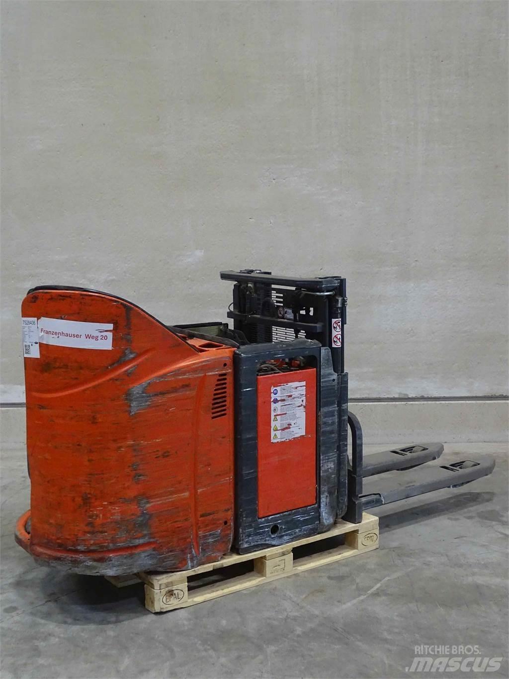 Linde L12LSP Yaya kumandali istif makinasi