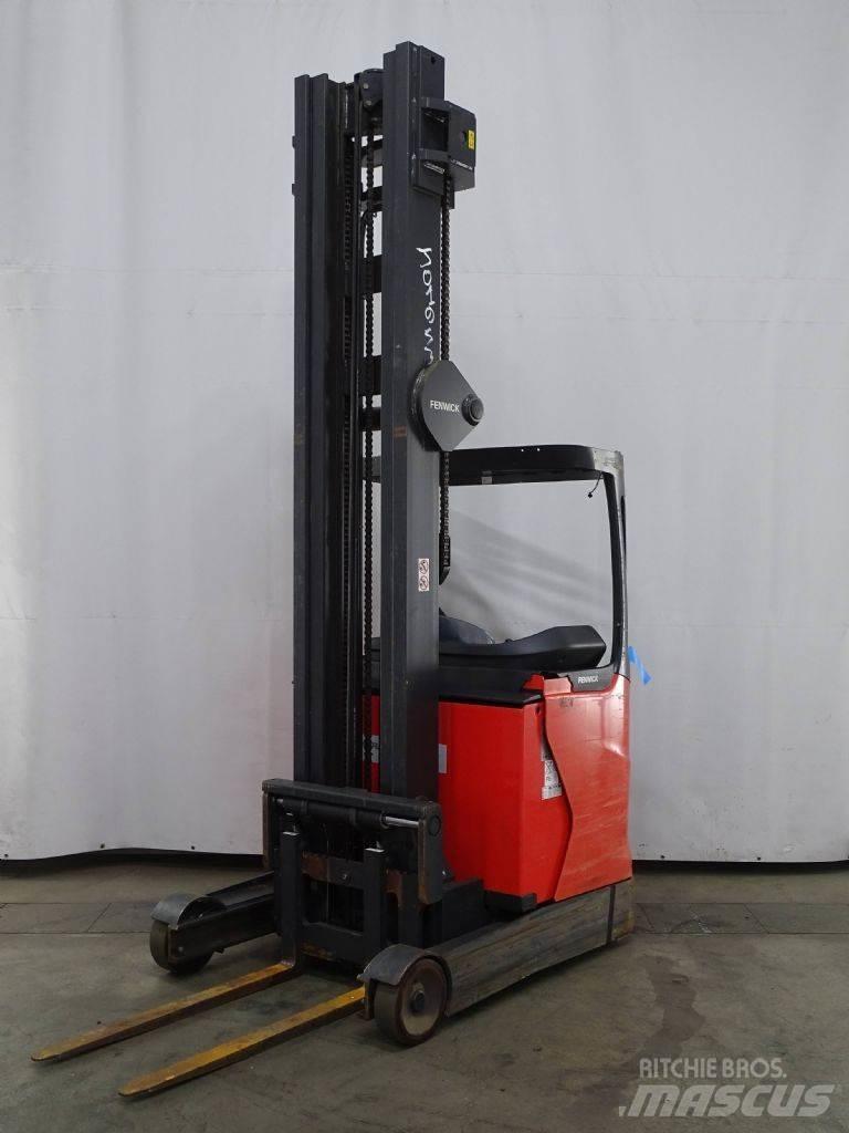 Linde R14HD Reach truck - depo içi istif araçları
