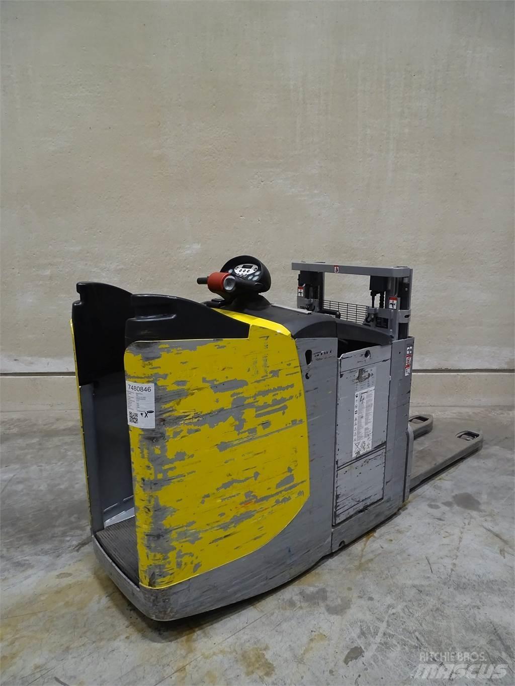 Still EXD-S20 Yaya kumandali istif makinasi