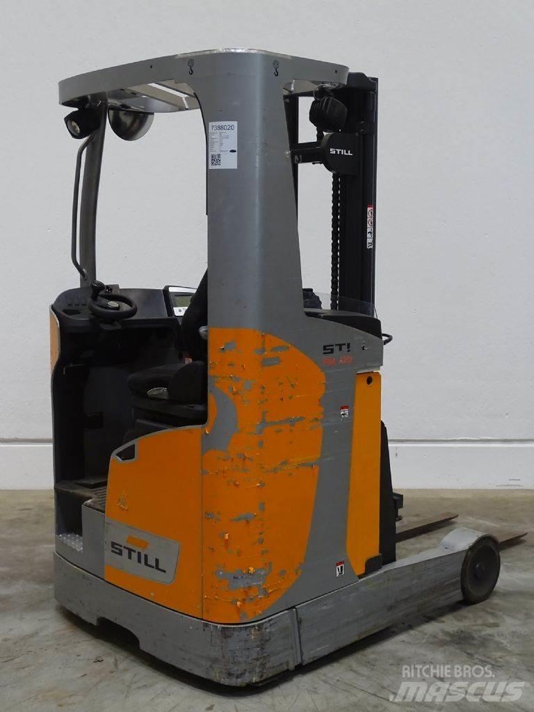 Still FM-X10 Reach truck - depo içi istif araçları