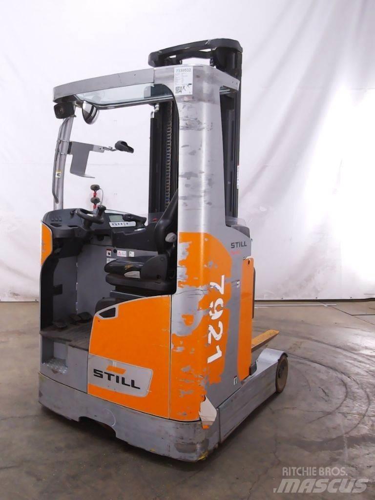 Still FM-X12 Reach truck - depo içi istif araçları