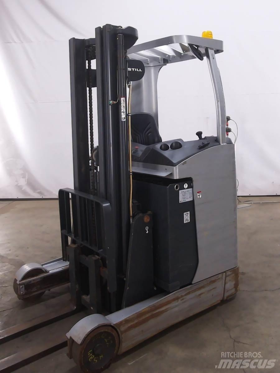 Still FM-X12 Reach truck - depo içi istif araçları
