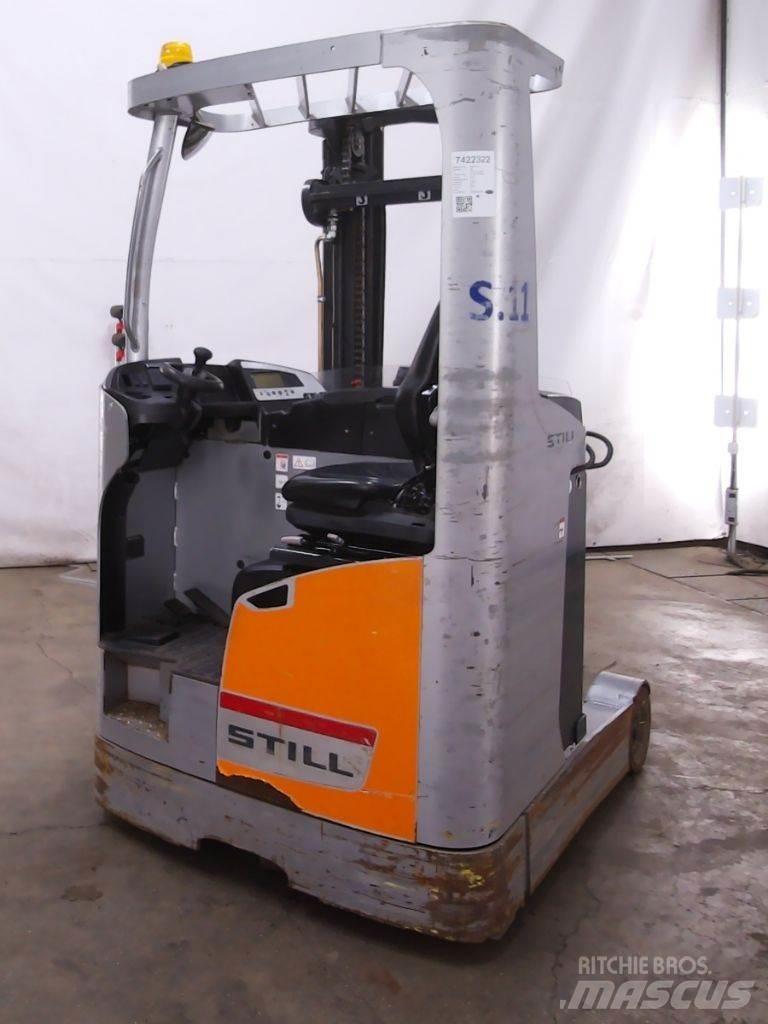 Still FM-X12 Reach truck - depo içi istif araçları