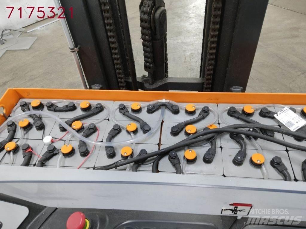 Still FM-X14 Reach truck - depo içi istif araçları