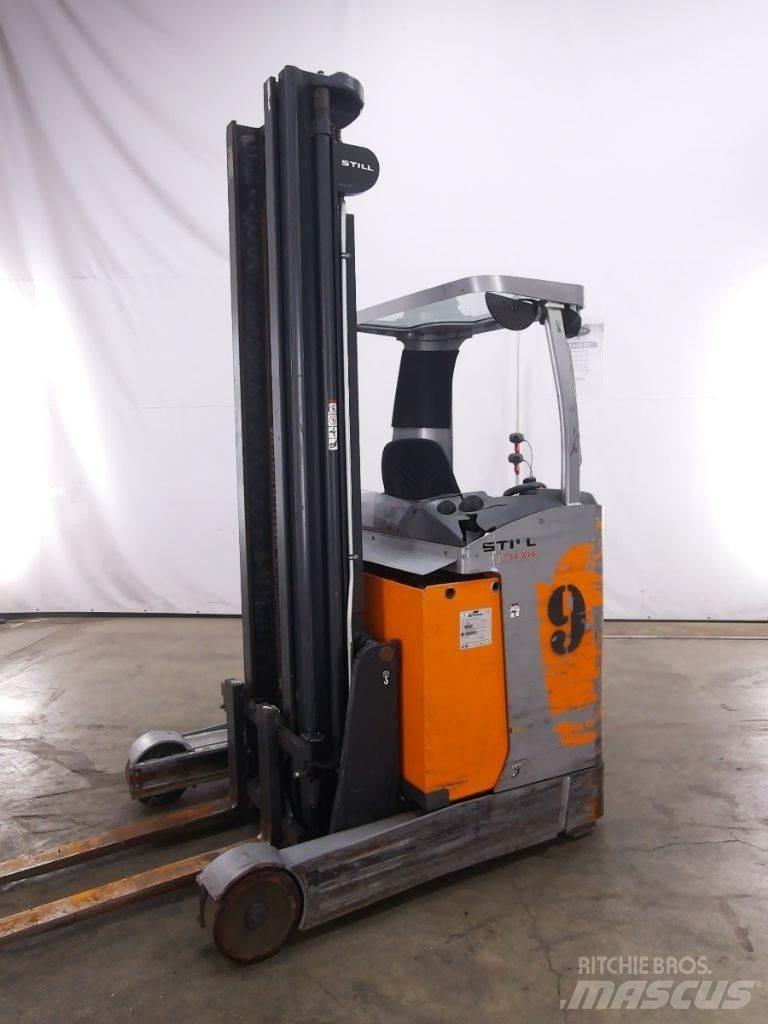 Still FM-X14 Reach truck - depo içi istif araçları