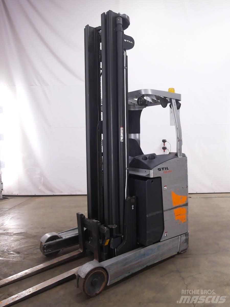 Still FM-X14 Reach truck - depo içi istif araçları