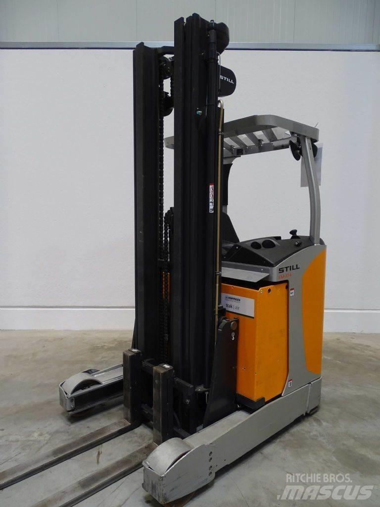 Still FM-X14 Reach truck - depo içi istif araçları