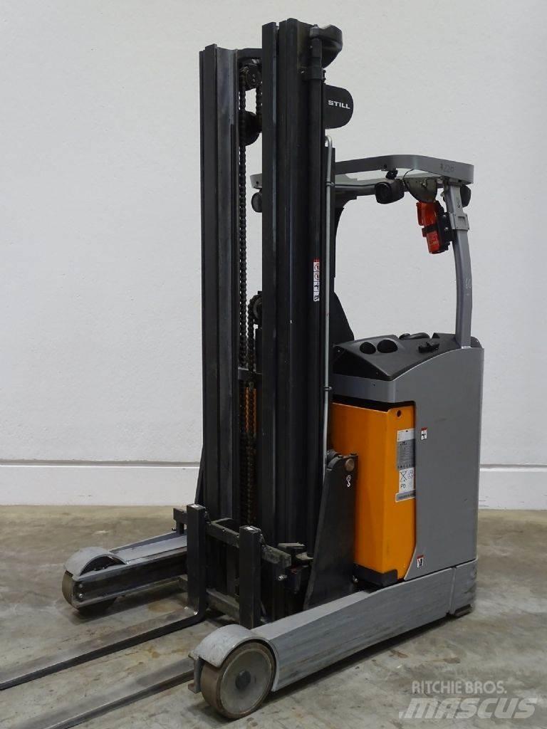 Still FM-X14 Reach truck - depo içi istif araçları
