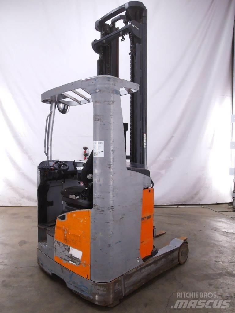Still FM-X14 Reach truck - depo içi istif araçları