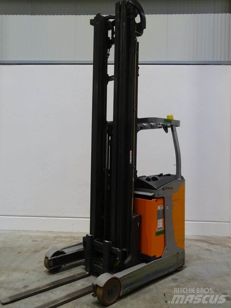 Still FM-X14 Reach truck - depo içi istif araçları