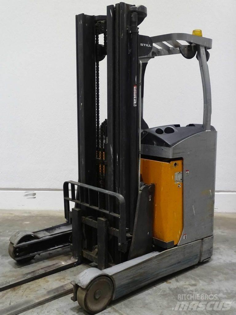 Still FM-X14 Reach truck - depo içi istif araçları