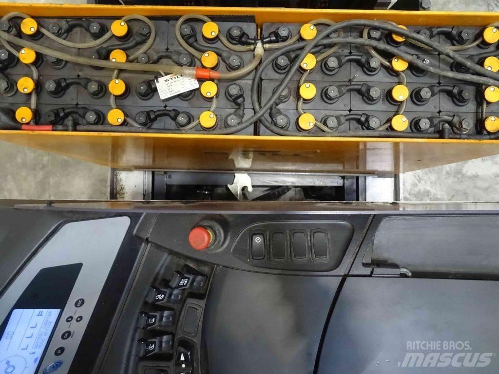 Still FM-X14 Reach truck - depo içi istif araçları