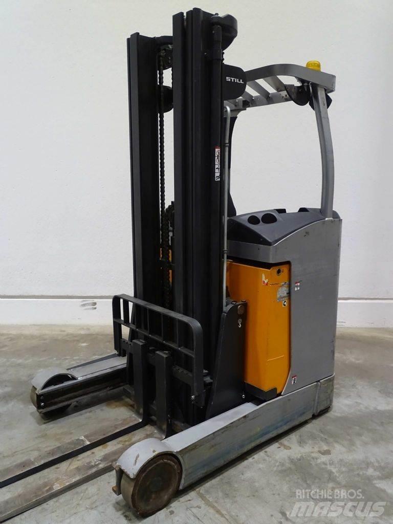 Still FM-X14 Reach truck - depo içi istif araçları