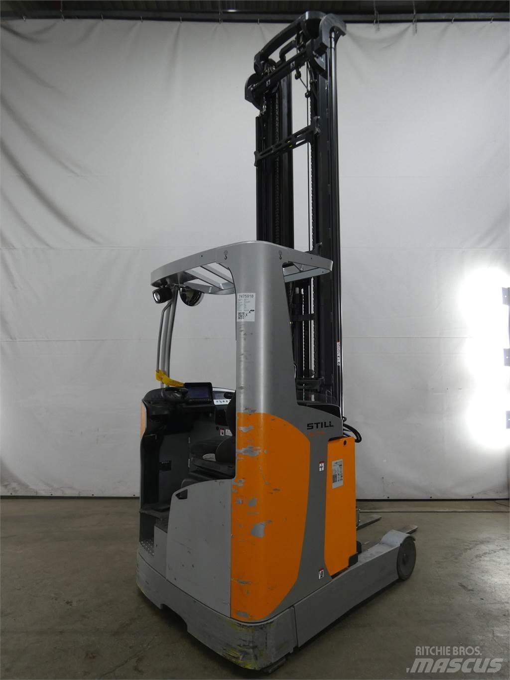 Still FM-X14 Reach truck - depo içi istif araçları