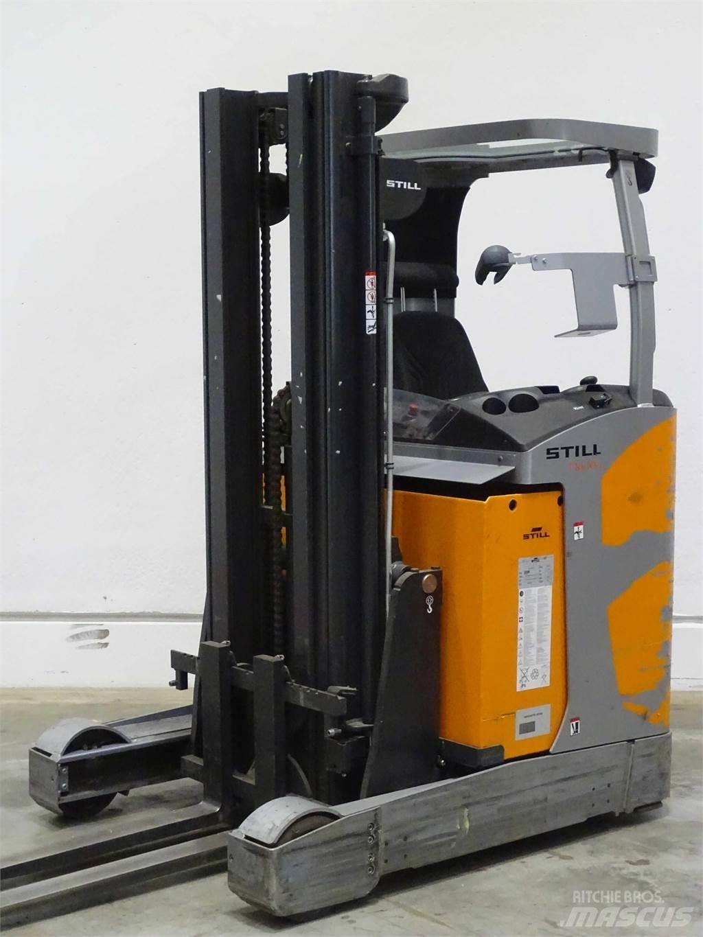 Still FM-X14 Reach truck - depo içi istif araçları